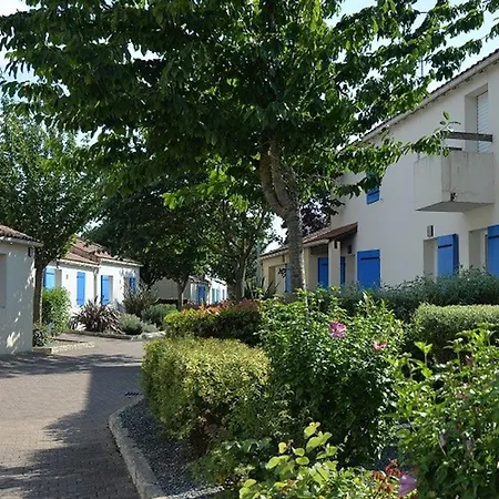 Mobil-home Avec Terrasse - 6 Pers. - Api-1-52-2812 *